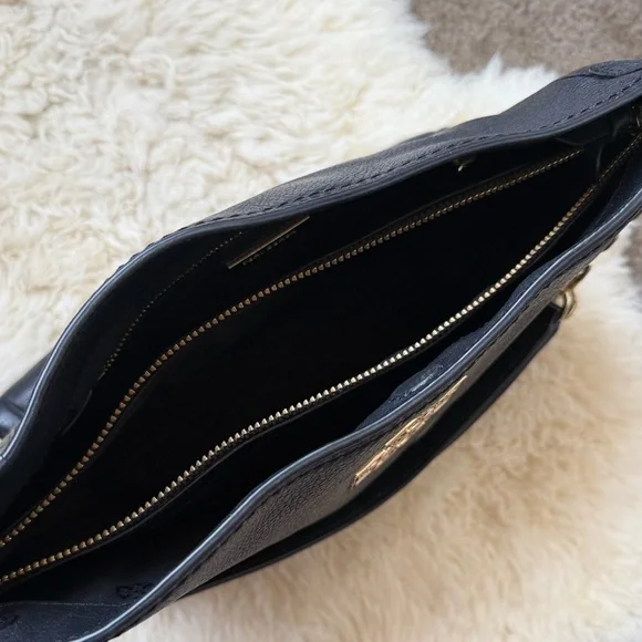 Tory Burch Britten Small Black Leather Bag - Picture 6 of 10